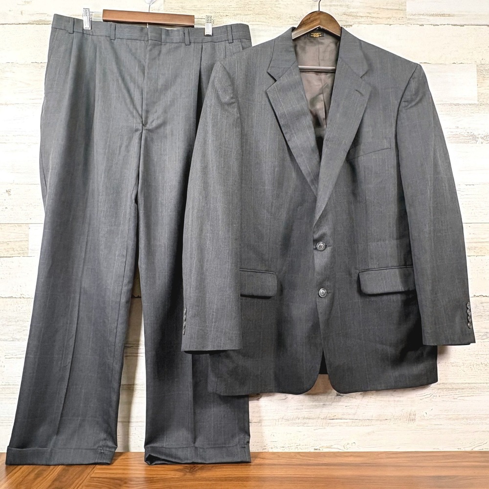 Stafford 2-Piece Suit 46L 40x30 Gray Pleated Glen Plaid Wool Blend Old Money